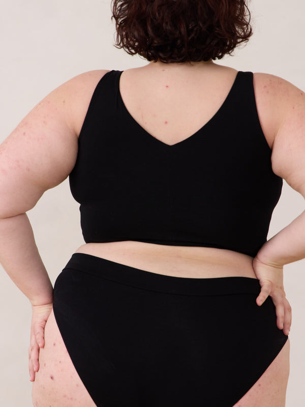 Free Label black becky bra wireless bra for big busts made in canada plus size