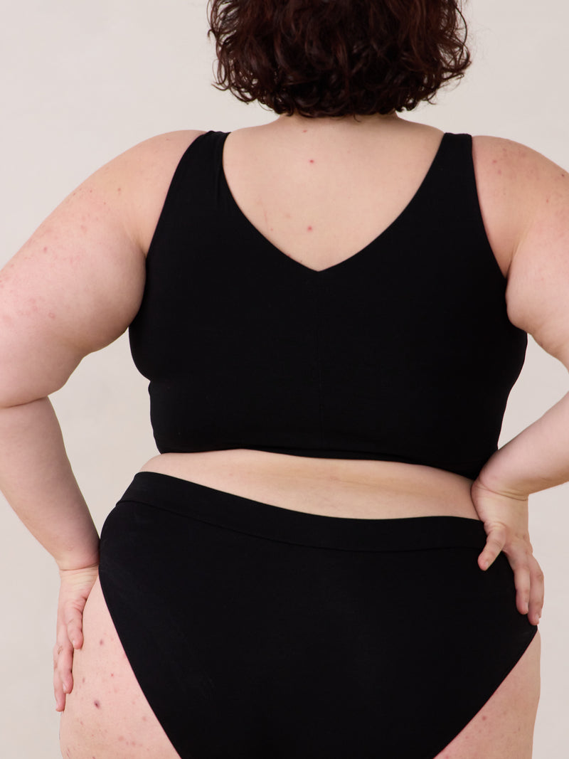 Free Label black becky bra wireless bra for big busts made in canada plus size