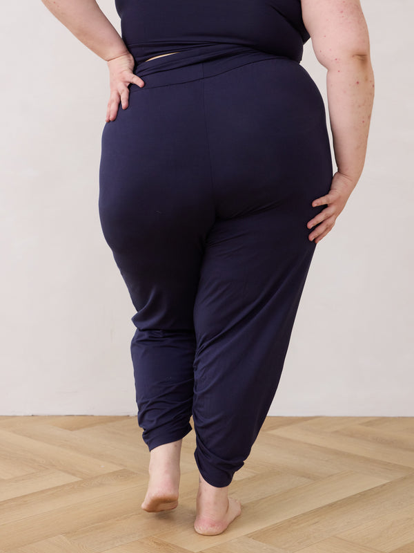 Ink Free Label Sunday Crop, best bamboo pant for plus size