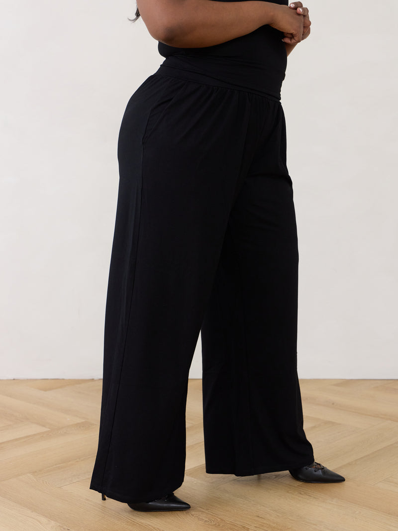 comfortable black pant made in canada - ethical navy pant made in canada - made in canada sets - flowy black pant made in canada - matching black set made in canada