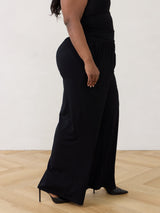 Flowly Black wide leg pant - comfortable black pant made in canada - ethical navy pant made in canada - made in canada sets - flowy black pant made in canada - matching black set made in canada