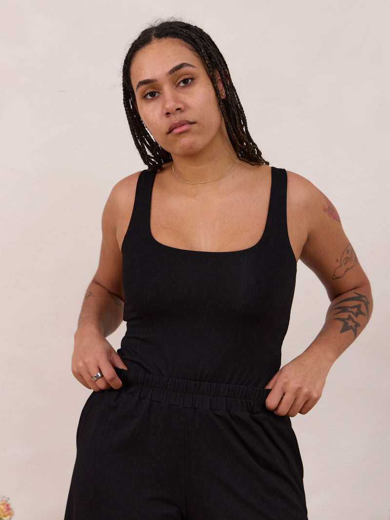 BLACK RINA TANK