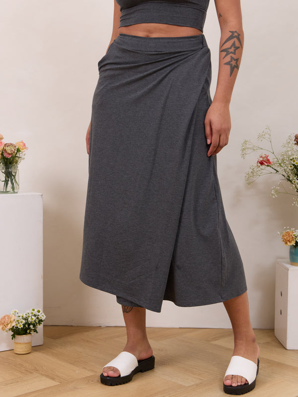 CHARCOAL DEMI CROP