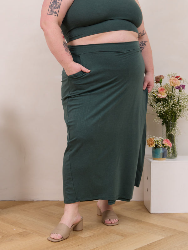 SPRUCE DEMI CROP