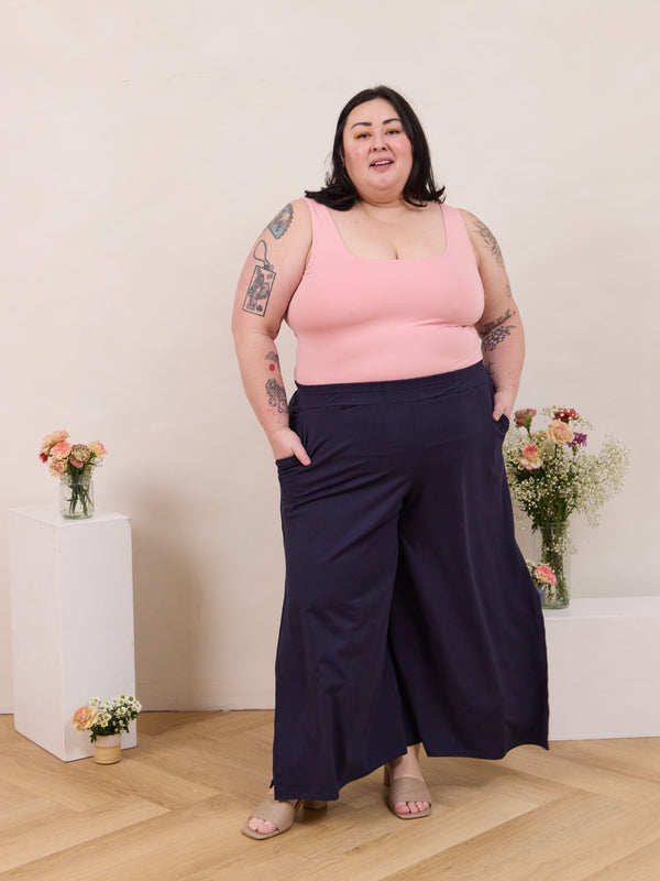 free label reversible bulid in bra square neck tank