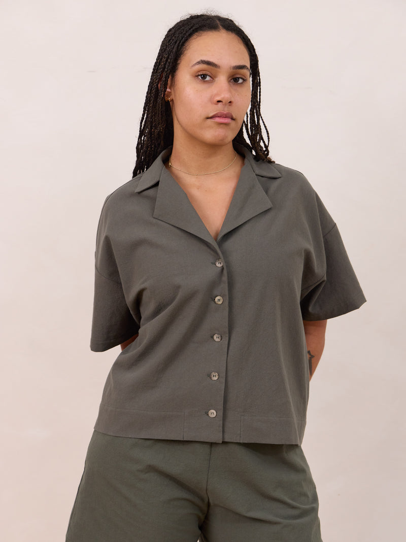 slow fashion cotton short sleeve button down for summer free label lynn shirt