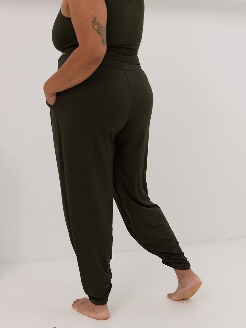 Free Label dark green sunday pant, canadian made loungewear 