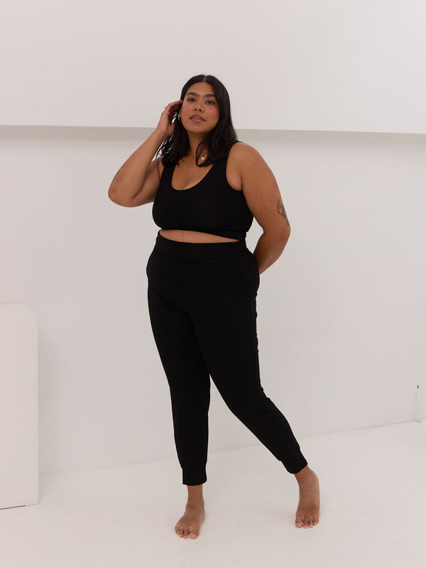 Free Label black bamboo jogger, canadian made