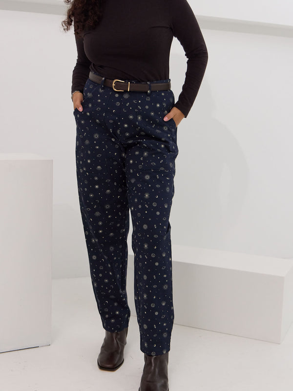 Celestial print utility pants for curvy bodies. Made in canada organic cotton twill pants. moon and star print pants.