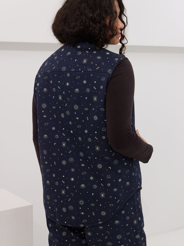 reversible organic cotton twill and organic fleece utility vest