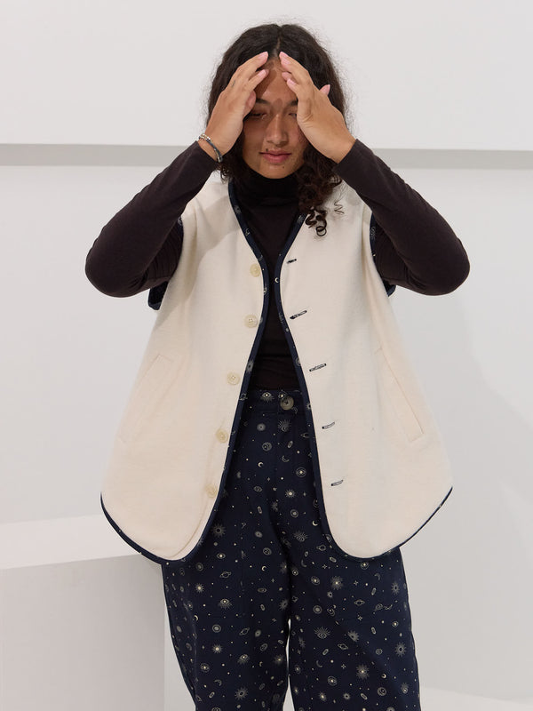 reversible organic cotton twill and organic fleece utility vest