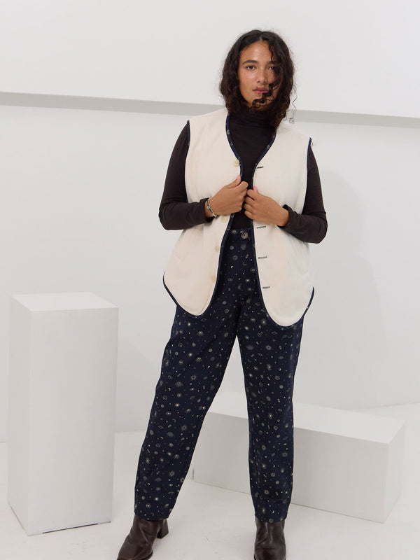 reversible organic cotton twill and organic fleece utility vest