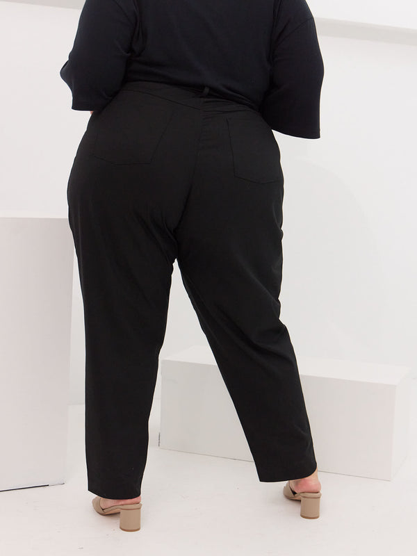 curve friendly utility pant. Non stretch straight leg pants made in canada. size inclusive