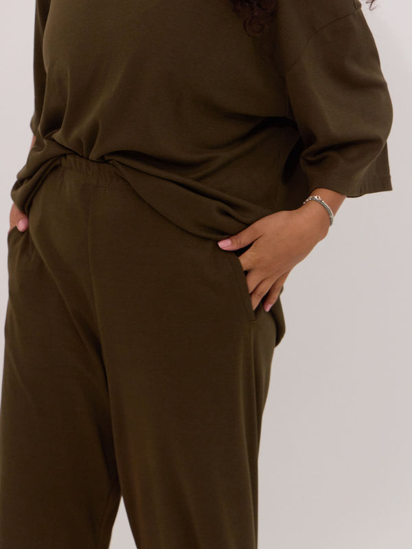 Made in Canada olive cotton lounge set