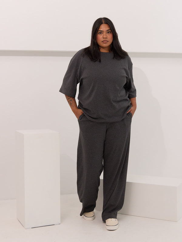 The perfect oversized tee cotton made in canada grey