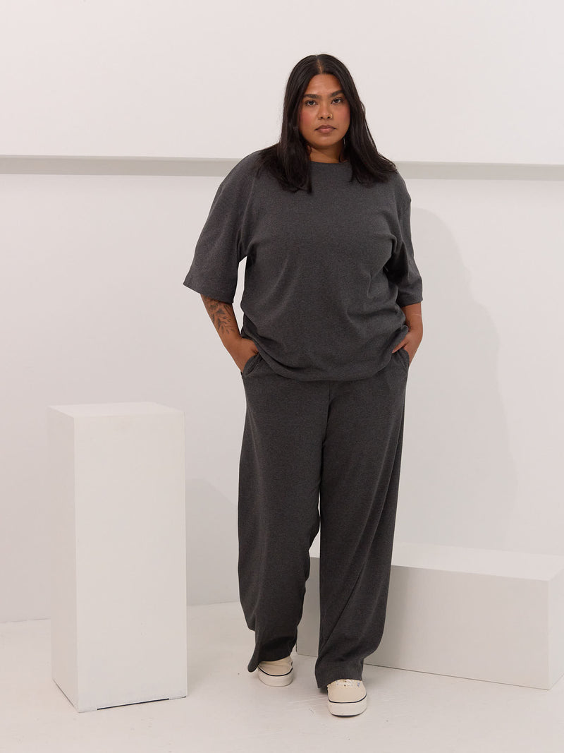 The perfect oversized tee cotton made in canada grey