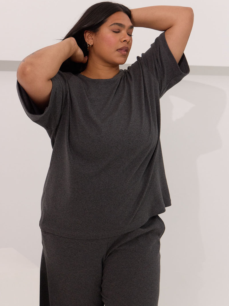 The perfect oversized tee cotton made in canada grey