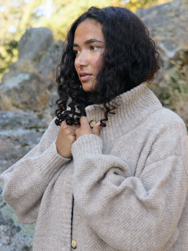 oatmeal oversized Superfine Alpaca cardigan made in peru