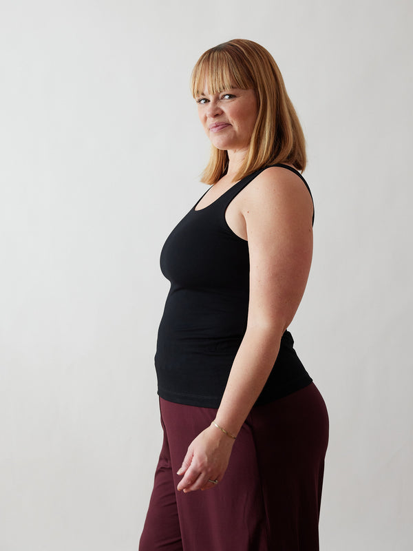 XL black tank top
