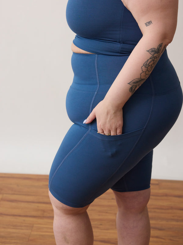 Alicia McCarvell collaboration Alicia Short with sustainable Canadian fashion brand Free Label. Made in Canada in Soft Sully Blue.