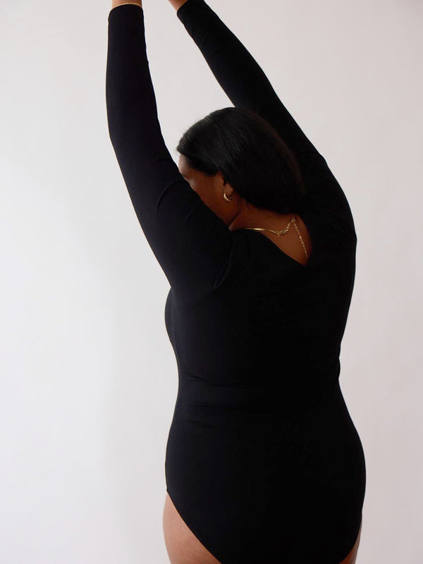 OEKO-TEX Standard 100 certified fabric ensuring no harmful substances