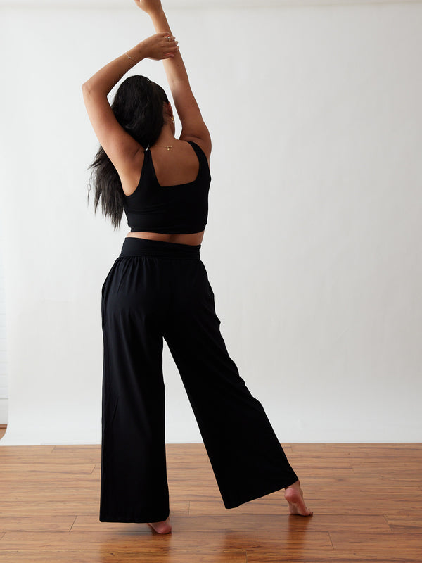 Free Label SS24 Friday Pant - Black - Size Inclusive - Ethical Fashion - Made in Canada - Plus Size Sustainable Fashion