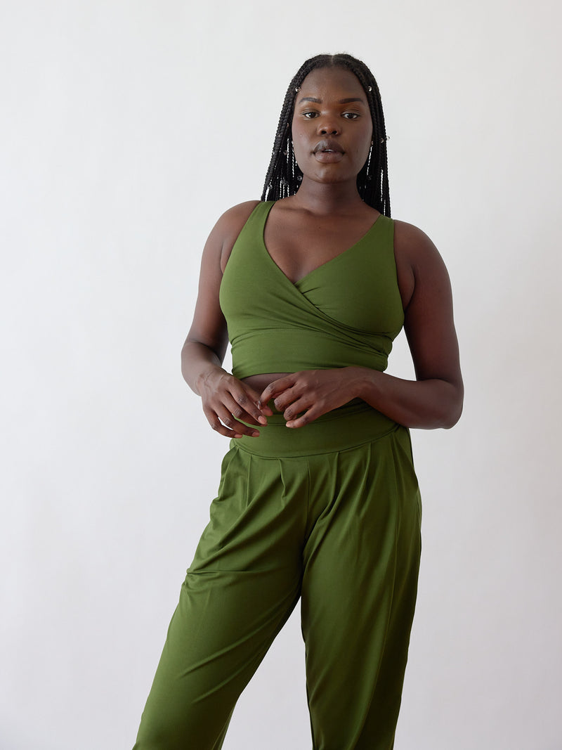 Canadian Ethical & Sustainable Size Inclusive Clothing Brand