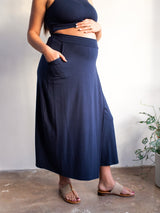Free Label navy demi crop - skapri, skirt capri. maternity friendly