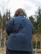 NAVY ORGANIC COTTON CREPE TOMMY BUTTON UP