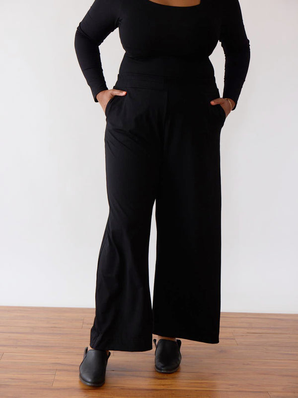 Size Inclusive Clothing, Athleisure, Pants, Tops, Bras