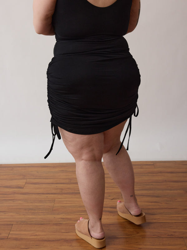 BLACK VANNA SKIRT