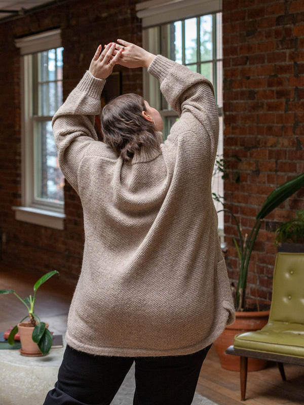 oatmeal oversized Superfine Alpaca cardigan made in peru