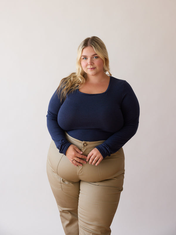 Plus Size Clothing - Navy Squareneck Top - Bailey Long Sleeve - Free Label FW22 - Ethical and Sustainable Manufacturing - Size Inclusive - Made in Canada 