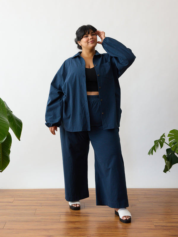 NAVY COTTON CREPE TOMMY BUTTON UP